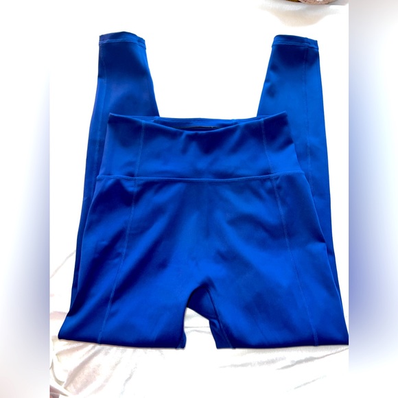 BuffBunny leggings - Picture 1 of 4